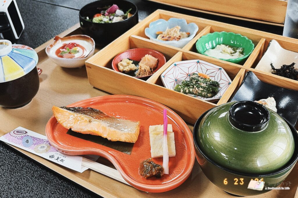 これも朝ごはん